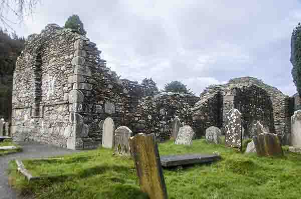 133 - Irlanda - Glendalough - Ciudad Monastica - catedral de St. Peter y St. Paul